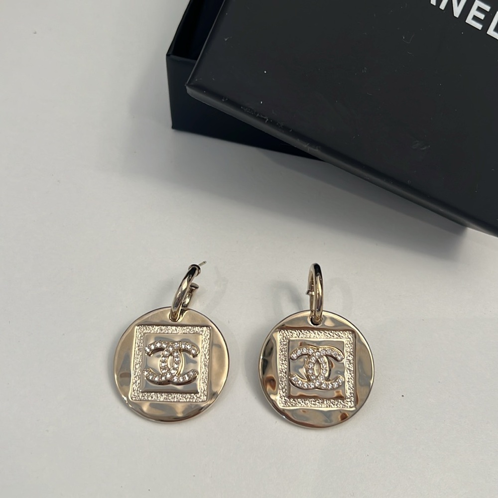 CHANEL Earrings Gold and Crystal 1.1/8” Pendant - Picture 4 of 5